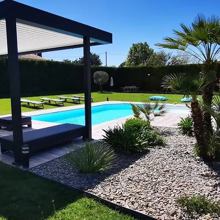 Gioia + Chalet, Piscine, Petanque, Jacuzzi & Brasero * Bouc-Bel-Air