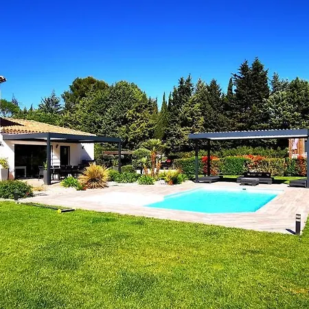 Gioia + Chalet, Piscine, Petanque, Jacuzzi & Brasero